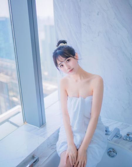 天天躁日日躁疯人影院_1080P最新电影在线观看