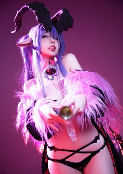 少妇美女极品美軳人人体潮_DVD全集免费播放